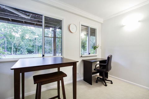 Airlie Beach Eco Cabins - Melbourne Tourism 3