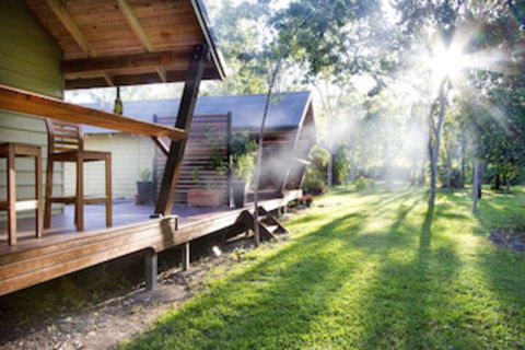 Airlie Beach Eco Cabins - Melbourne Tourism 0