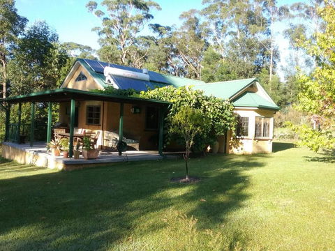 Narrawallee Creek Studio - Melbourne Tourism 5