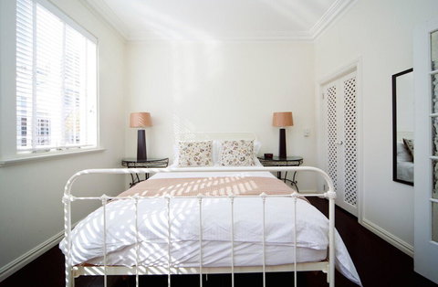 MPT67A Beautifully Decorated 1 Bed - Melbourne Tourism 0