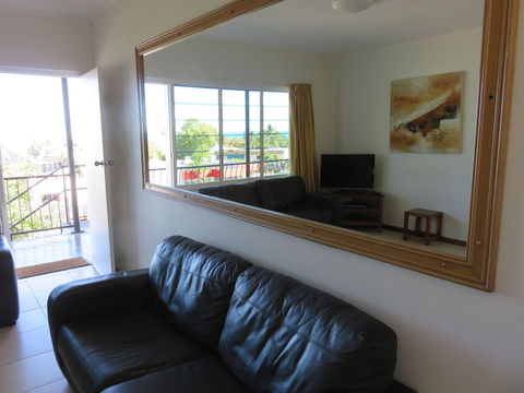Airlie Beach Apartments - Melbourne Tourism 5