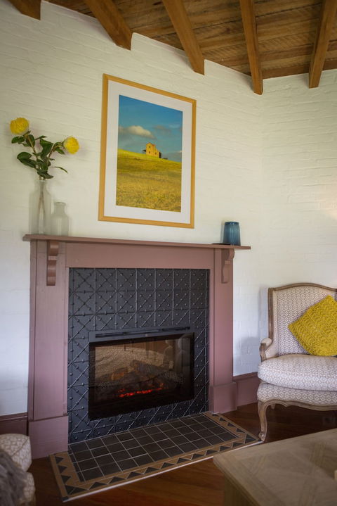 The Barracks Tocal - Melbourne Tourism 5