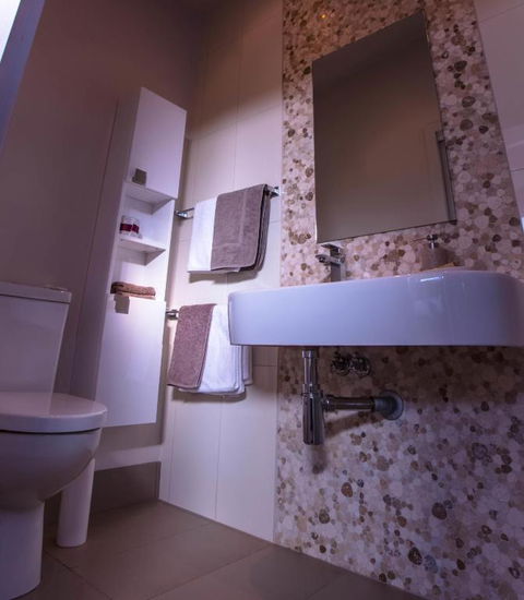 Eagle Peaks At Freycinet - Melbourne Tourism 3