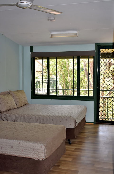 Parry Creek Farm Tourist Resort & Caravan Park - Melbourne Tourism 5