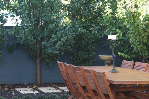 BEL MIREN ESSINGTON - Melbourne Tourism 1