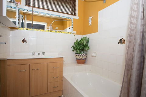 Banksia 7 Marine Parade - Melbourne Tourism 2