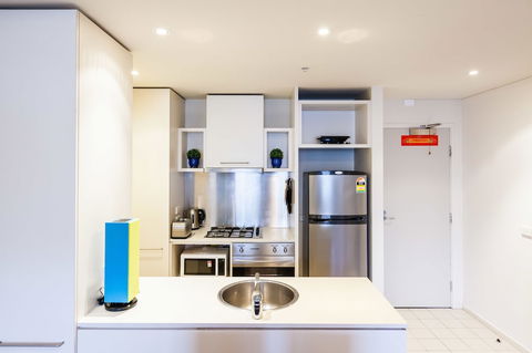 WESLEY, 2BDR Carlton Apartment - Melbourne Tourism 3