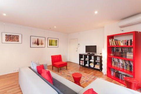 BENJAMIN, 2BDR Melbourne Apartment - Melbourne Tourism 0