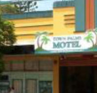 Town Palms Motel - Melbourne Tourism