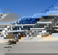 Maggies Beachfront Apt. 1 - Melbourne Tourism