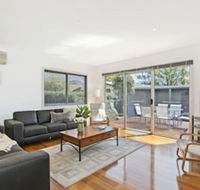 Bask at The Glade - Rejuvenate Stays - Melbourne Tourism