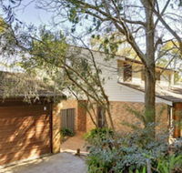 Barefoot Beach House - Shoal Bay - Melbourne Tourism