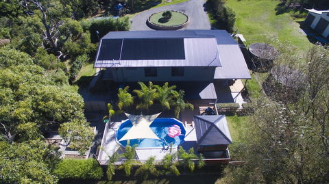 Elk Estate - Melbourne Tourism 0