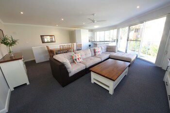 Ocean Shores Unit 11 At South West Rocks - Melbourne Tourism 0
