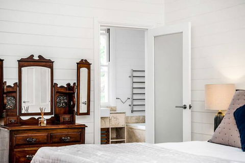 A PERFECT STAY - Rutherford House - Melbourne Tourism 6
