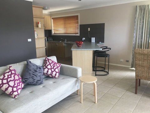 Batemans Bay Central Accommodation - Melbourne Tourism 3