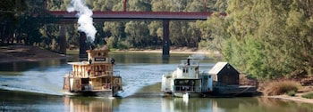 Echuca Moama Holiday Accommodation 3 - Melbourne Tourism 1
