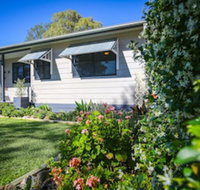 Dell Lee Cottage - Melbourne Tourism