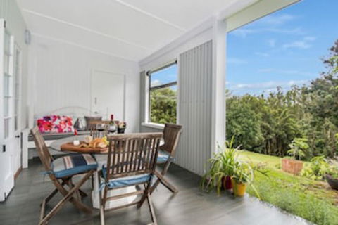Brooklet Cottage - Melbourne Tourism 0