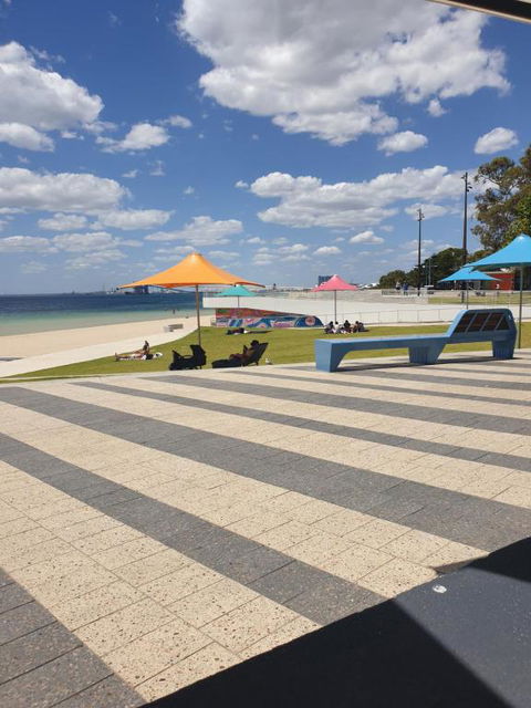 Beachside Retreat - Melbourne Tourism 5