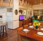 Claytons on Cylinder Beach Front - Melbourne Tourism