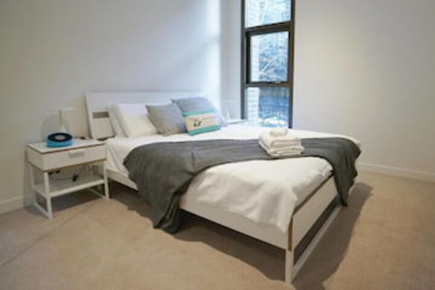Walk To Darling Harbour 1 BED NEW APT Nsy188 - Melbourne Tourism 0