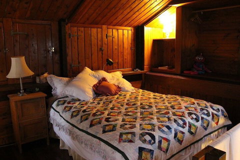 Lemke Cottage Moculta - Melbourne Tourism 6