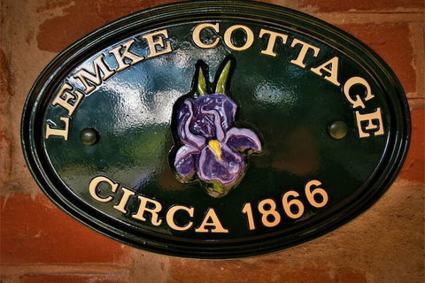 Lemke Cottage Moculta - Melbourne Tourism 1