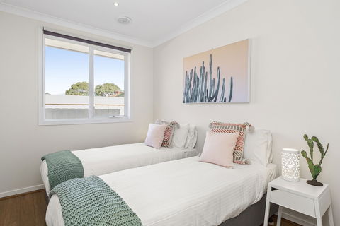 BOUTIQUE STAYS - The Richardson - Melbourne Tourism 6