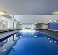 Spacious 1-Bedroom Apartment With Parking - Melbourne Tourism