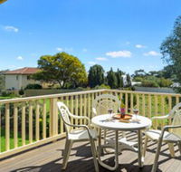 22 Broadbeach Drive - Melbourne Tourism