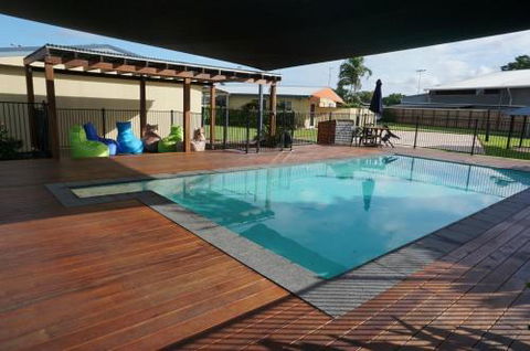 YAL Cairns A Motel That Makes A Difference - Melbourne Tourism 0