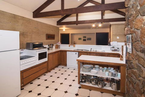 Trastevere Cowaramup Farm House - Melbourne Tourism 4