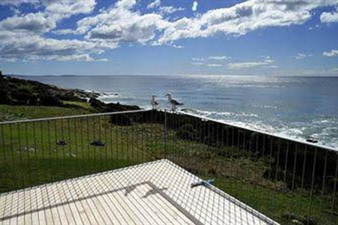 The Ocean Retreat - Melbourne Tourism 4