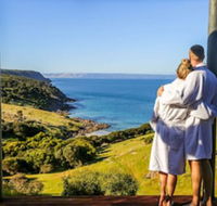 Sea Dragon Lodge  Villas - Melbourne Tourism