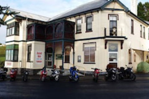 Bischoff Hotel - Melbourne Tourism 0