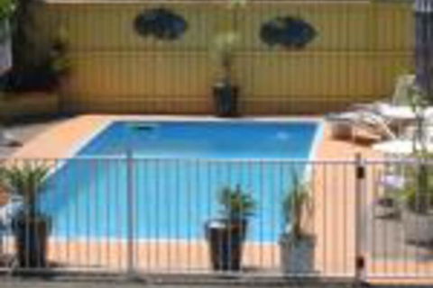 Twin Pines Motel - Melbourne Tourism 0