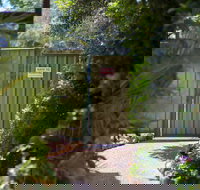 Highlander Motor Inn  Apartments - Melbourne Tourism