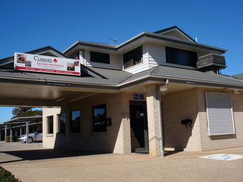 Oakey Motor Inn - Melbourne Tourism 5