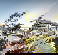 Mangrove Hotel - Melbourne Tourism