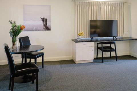 Fairways Resort - Melbourne Tourism 5