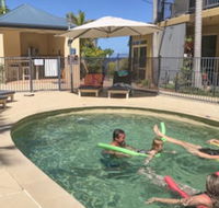 Beachside Holiday Apartments - Melbourne Tourism