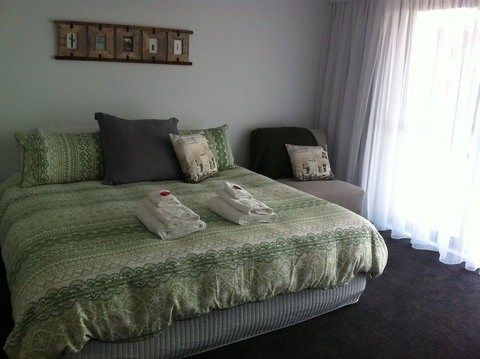 Corinella On The Esplanade Bed & Breakfast - Melbourne Tourism 3