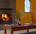 Linger Longer Vineyard Bed  Breakfast - Melbourne Tourism
