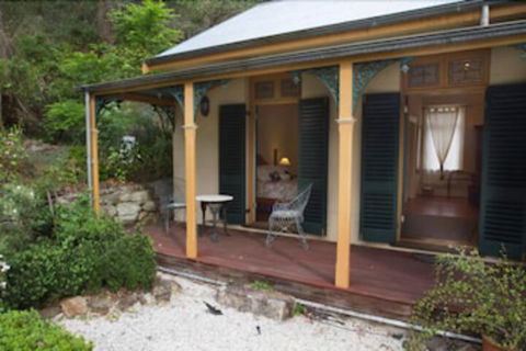 Tizzana Winery Bed & Breakfast - Melbourne Tourism 2