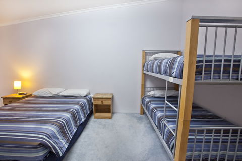 Banjo Paterson Inn - Melbourne Tourism 2