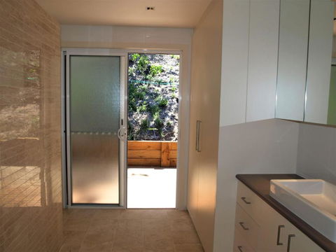 ILUKA - Melbourne Tourism 1