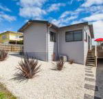 Bircoo Cottage Beach  Golf Getaway - Melbourne Tourism
