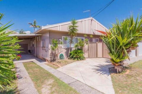 Yamba Daze Sunrise Pet Friendly - Melbourne Tourism 3