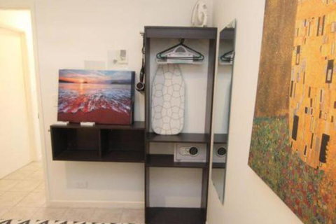 Portofino Unit 4 - Melbourne Tourism 5